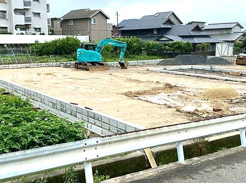 福岡県北九州市若松区東二島２丁目 1400万円