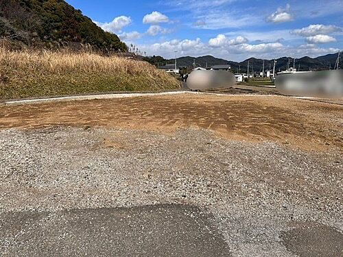 高知県香美市土佐山田町楠目 944.52万円