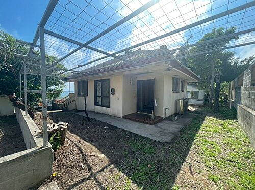 沖縄県国頭郡宜野座村字宜野座 2680万円