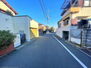 売土地　八幡市男山松里 前面道路含む現地写真