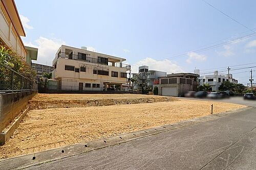 沖縄県沖縄市美原４丁目 土地