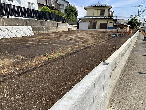 神奈川県伊勢原市上粕屋 土地