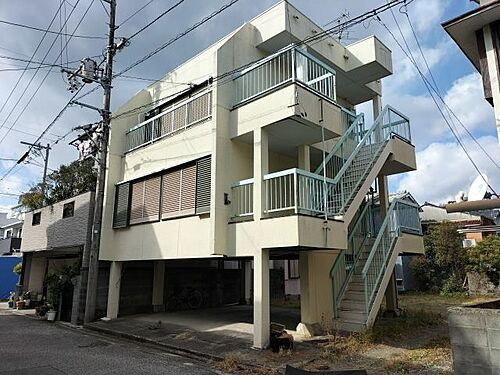 高知県高知市桟橋通３丁目 1300万円