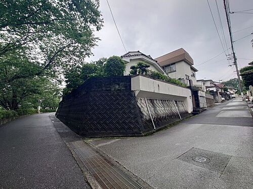 高知県高知市中万々 2050万円