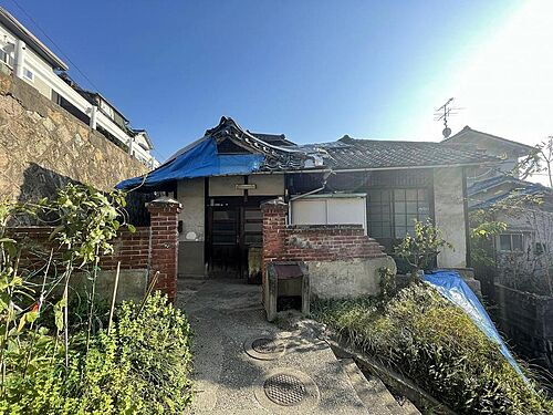 広島県呉市西片山町 450万円