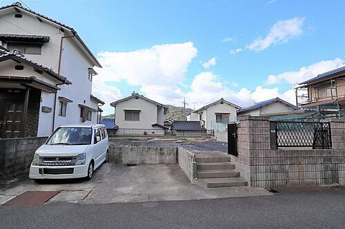 広島県安芸郡熊野町萩原１０丁目 土地