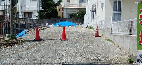 沖縄県那覇市首里崎山町１丁目 土地