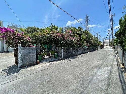 沖縄県浦添市伊祖３丁目 土地