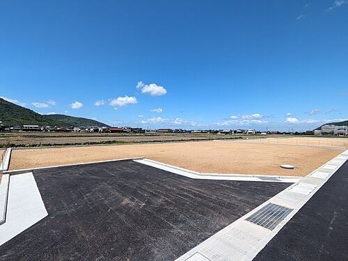 香川県坂出市加茂町 土地