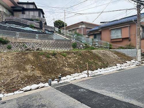 神奈川県横須賀市深田台 建築条件付土地