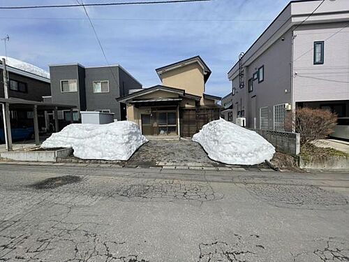 青森県青森市大字安田字近野 550万円