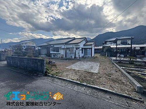 愛媛県新居浜市中西町 土地