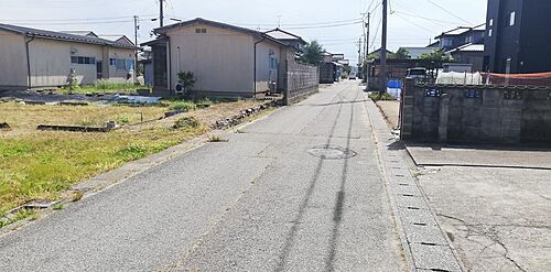 富山県氷見市窪 590万円