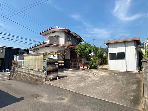 愛媛県松山市東野４丁目 2200万円