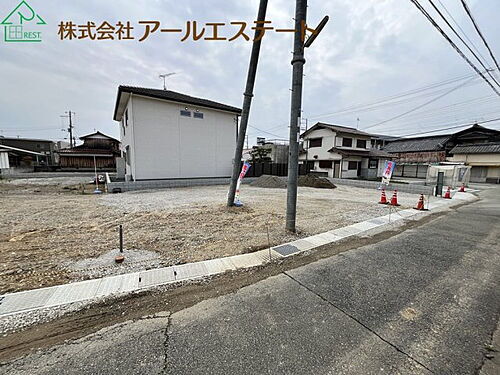 兵庫県加古川市野口町坂元 1102万円