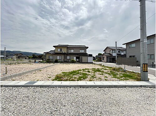 石川県野々市市中林３丁目 土地