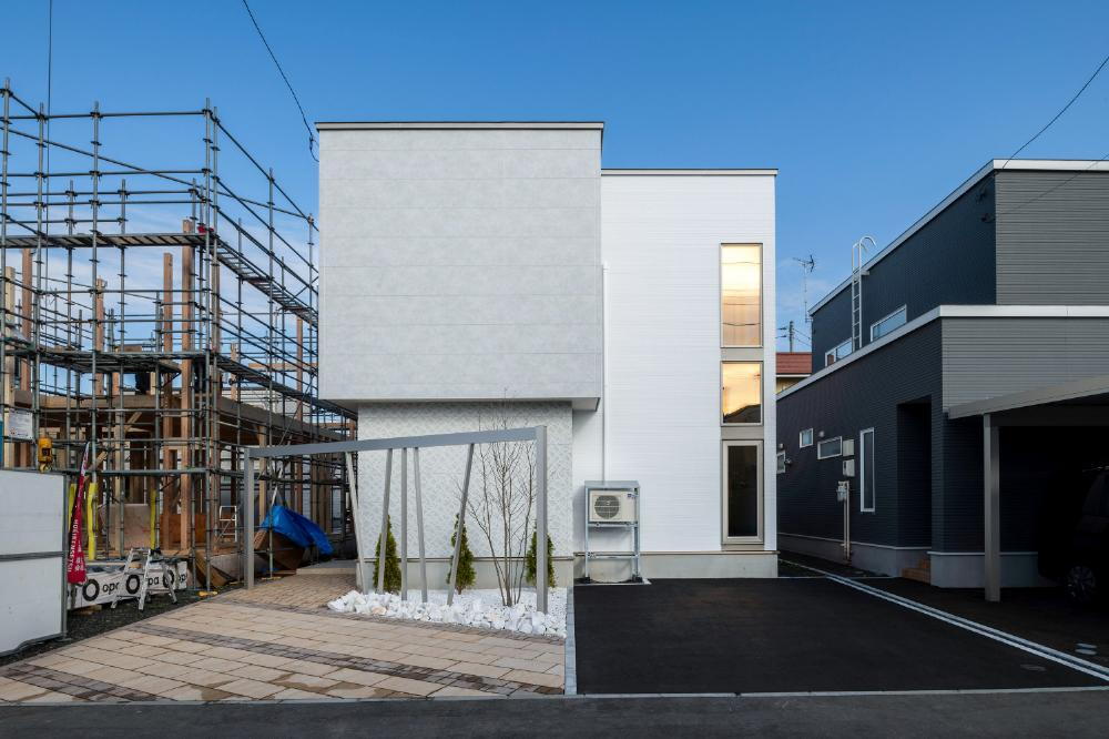 札幌市東区東苗穂8条2丁目 《豊栄建設》