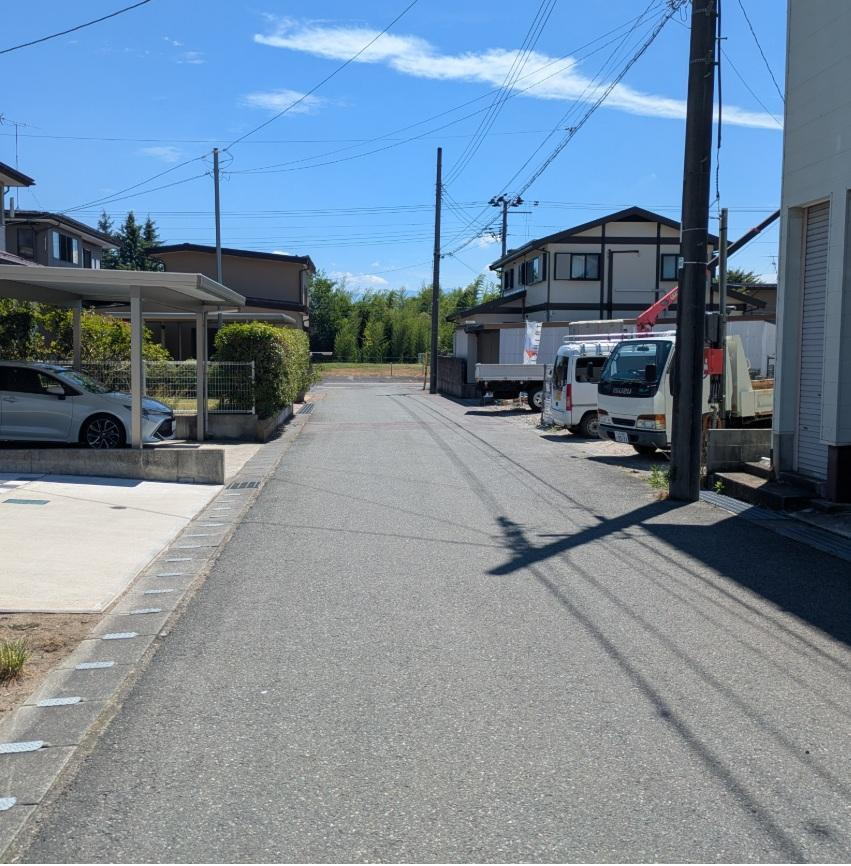 大字山辺（羽前山辺駅） 2240万円・2290万円