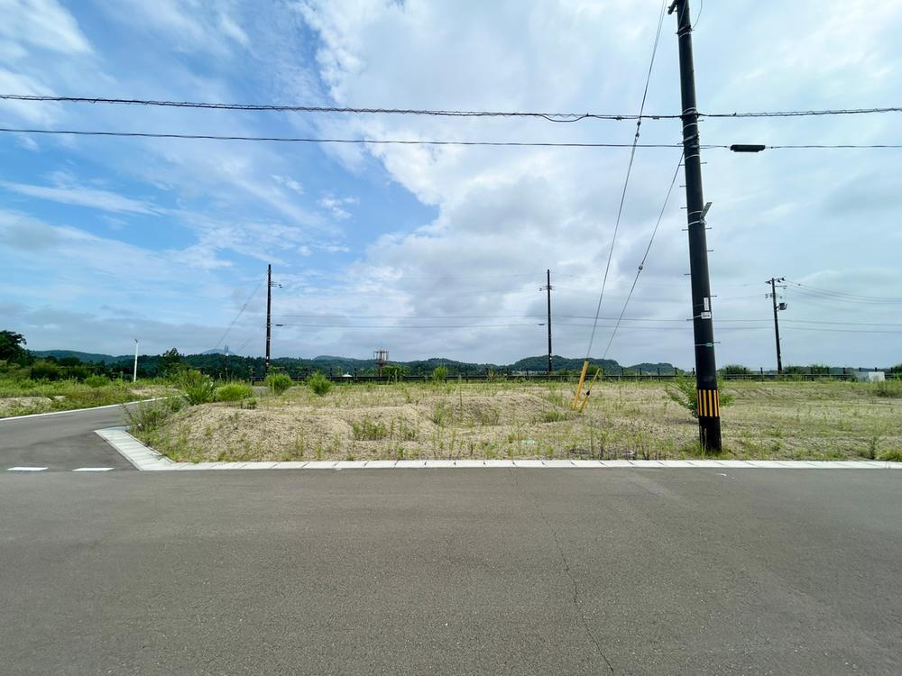 朝日２（泉中央駅） 2057万円～2340万円