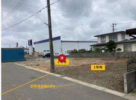 現地写真/南側前面道路より南東方向から北西方向に向かって撮影しております。<BR>※2023年7月13日撮影