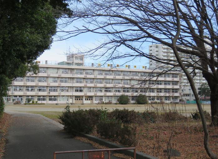 仙台市立東華中学校まで650m (徒歩9分)