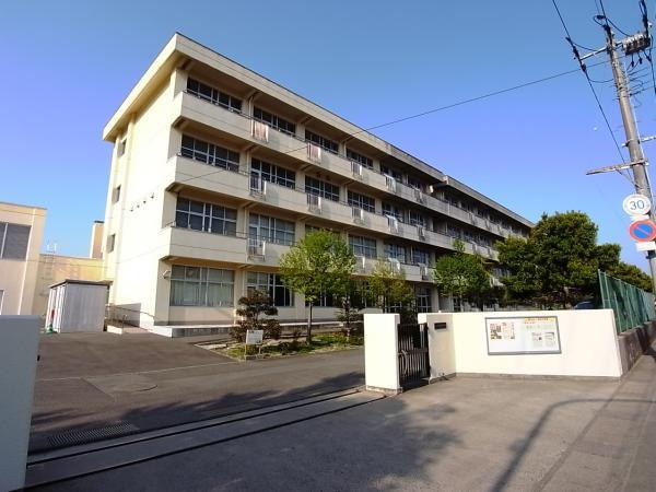 中学校