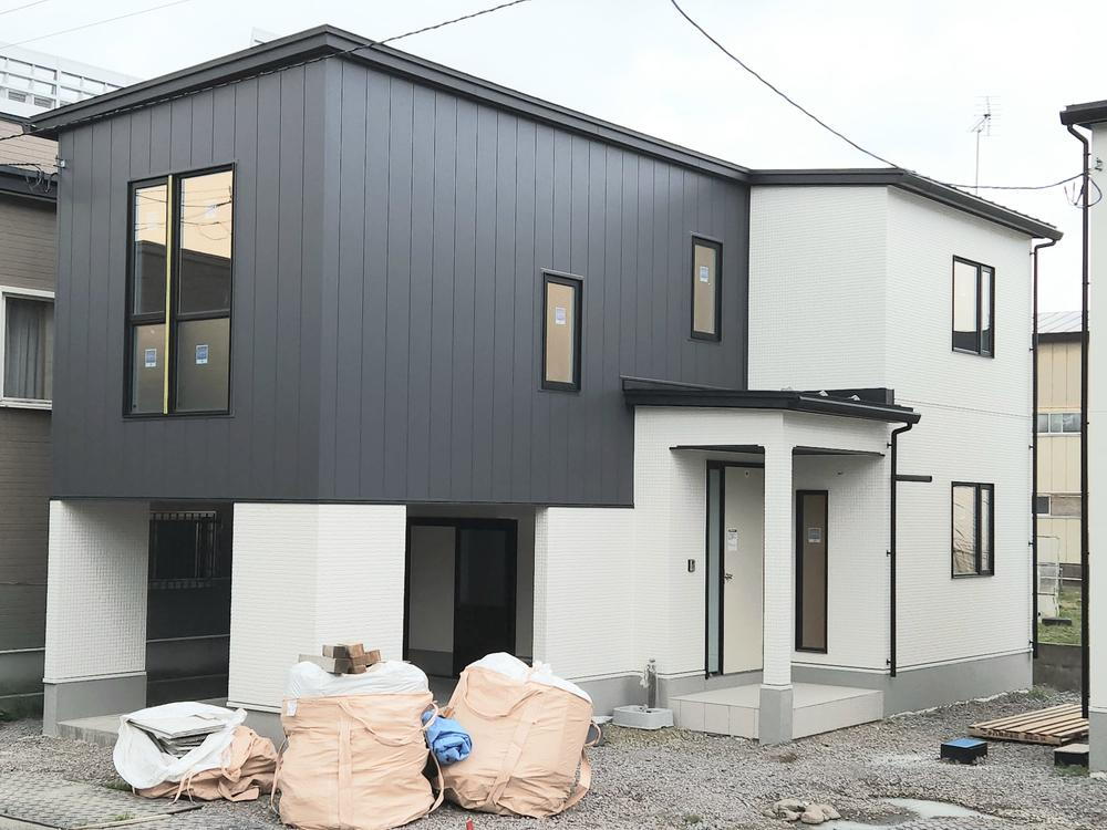 沖館５（青森駅） 2495万円