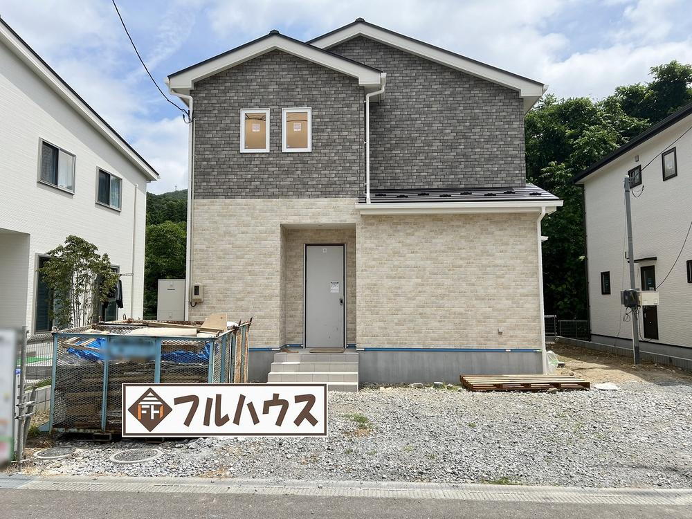 青葉区落合2丁目　新築戸建