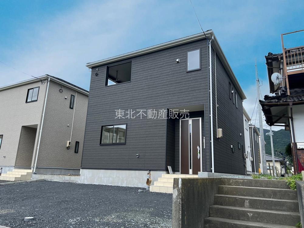 盛町字みどり町（盛駅） 2390万円