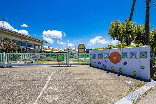 久保保育園まで590m （徒歩8分）分譲地最寄りにあり、地元に愛される保育園です。