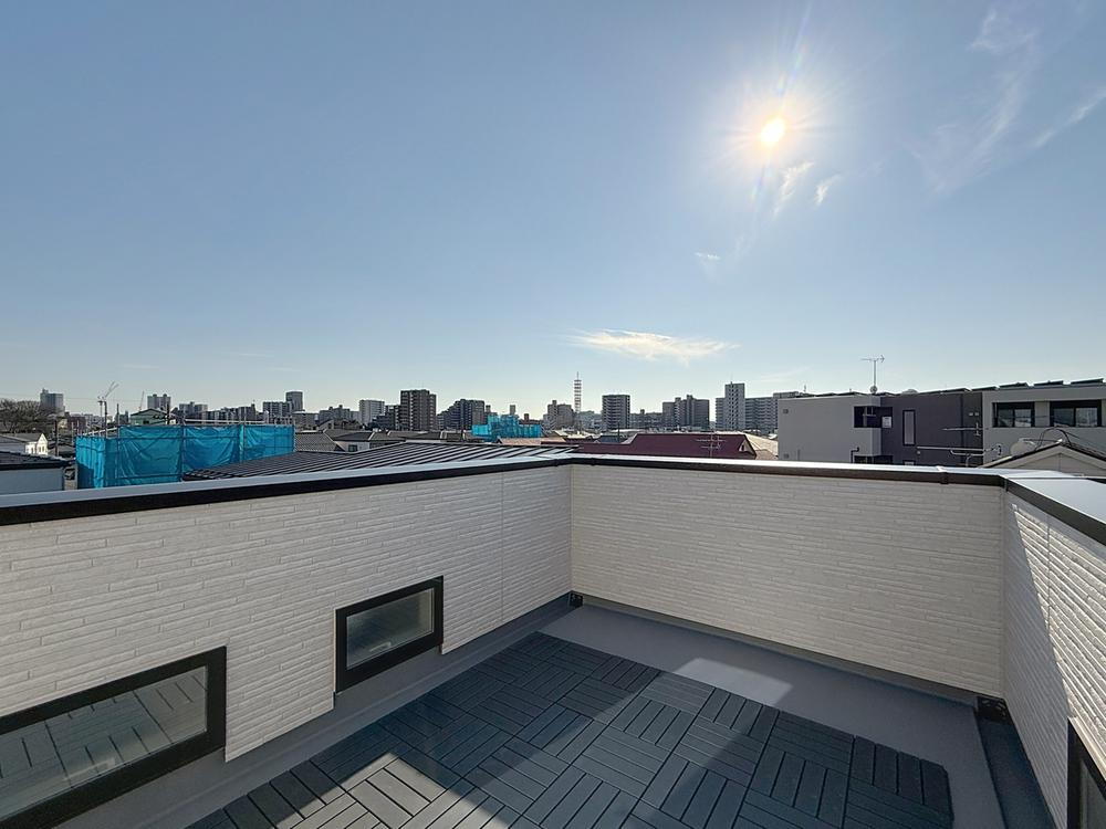 【都市型三階建　浦和区元町　新築分譲住宅】