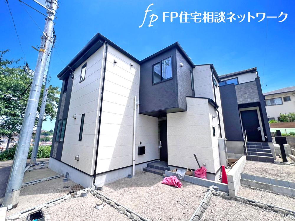 山手徒歩圏　LDK20帖以上のデザイナーズハウス　全３棟