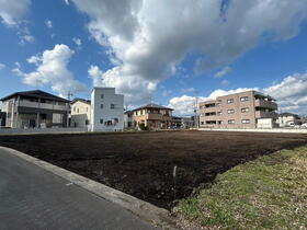 【現地土地写真】<BR>平屋も建築可能、多彩なプランが可能な広さがあります。ご家族のマイホームへのご希望をぜひお聞かせください！