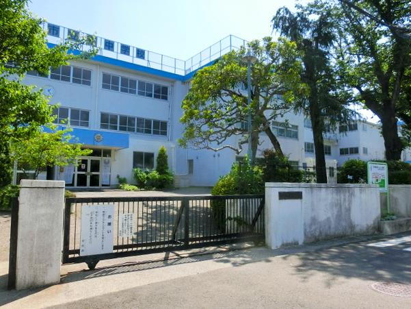 中学校