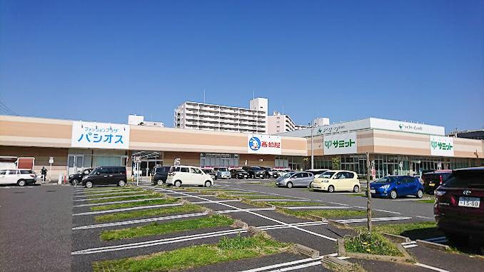 ショッピングセンター