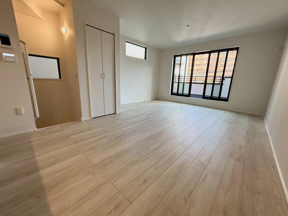 本一色２（新小岩駅） 6999万円