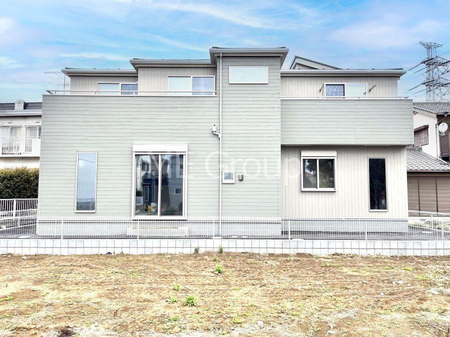 洗練された外観、上質な住空間が広がる室内は永く安心して過ごせる住居です。