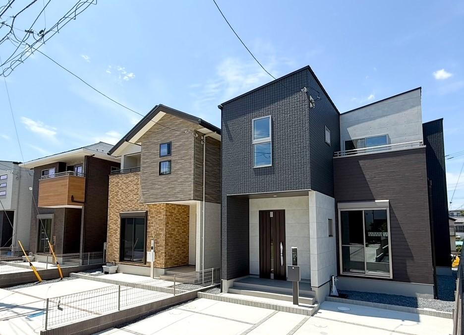【売主】ワイウッドコート柏市南逆井第1期　新築分譲住宅(株)横尾材木店