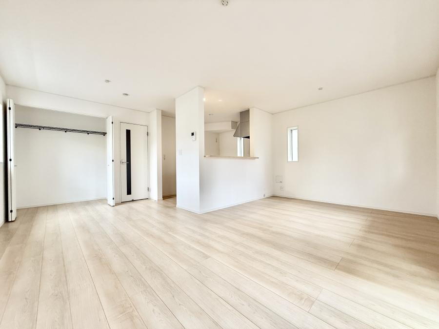 峰沢町（三ツ沢上町駅） 4880万円～5180万円