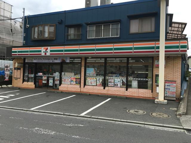 コンビニ
