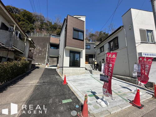 箕輪町3丁目　新築2階建て・3階建て　全3棟