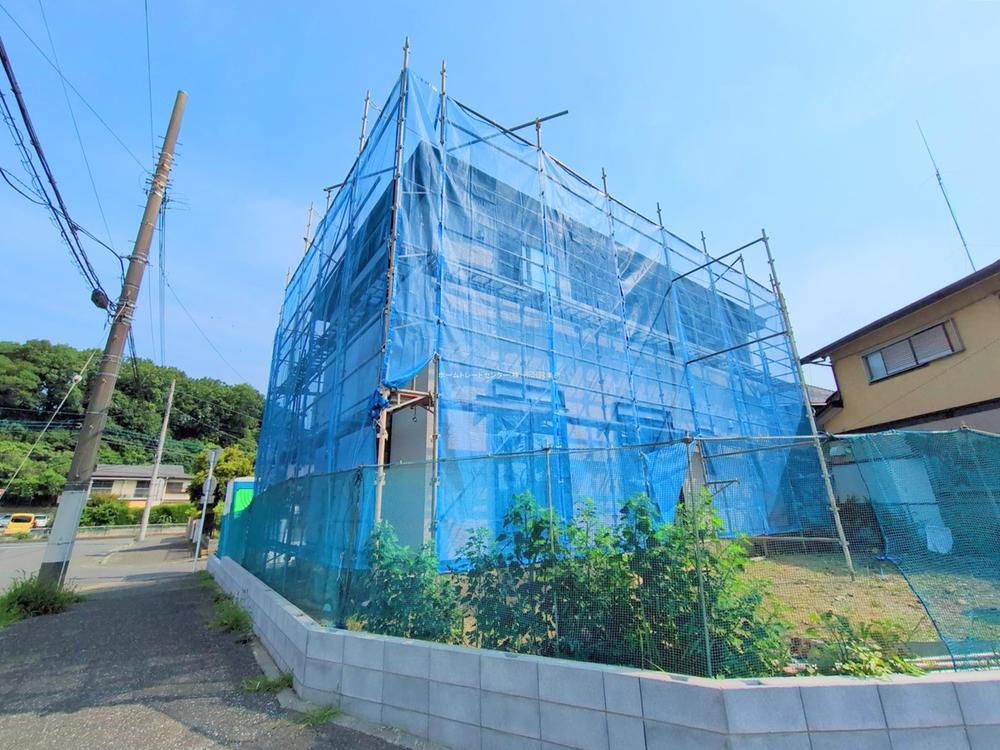 お子様から「自分の部屋がほしい…」そんな成長もうれしいこの頃。お子様のさらなる成長を共に見守る新築マイホーム。お子様が巣立った後も、豊かな人生も支えてくれる。パートナーのような住まいです☆