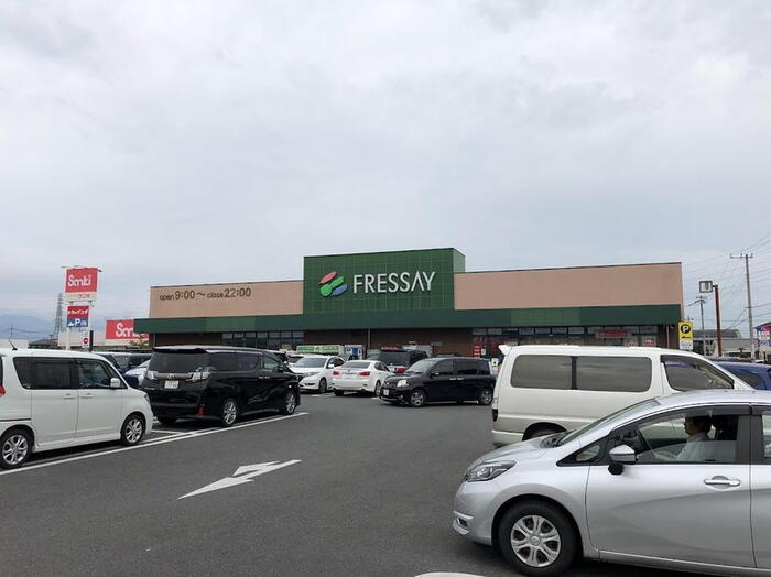 スーパー