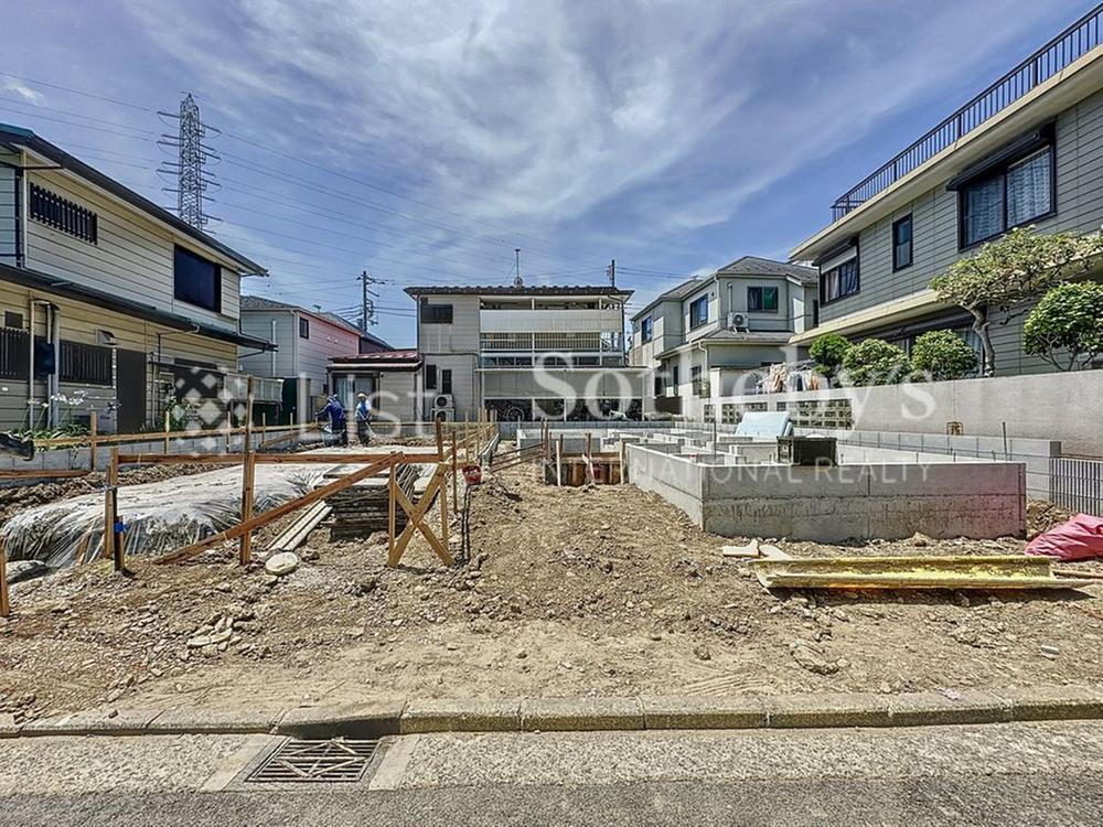 港北区大曽根3丁目　新築戸建　全2棟