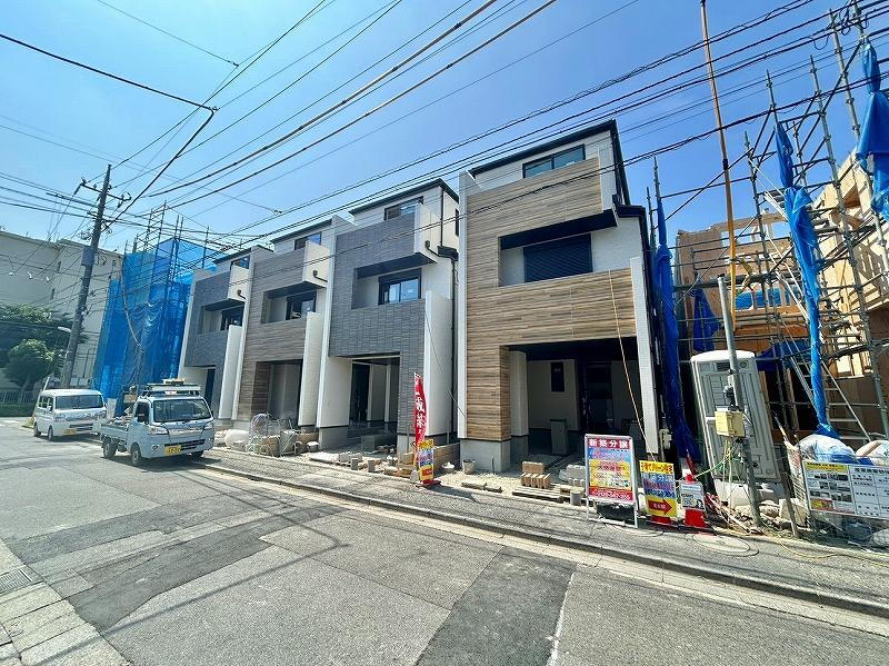 足立区辰沼１丁目 新築一戸建て／全８棟