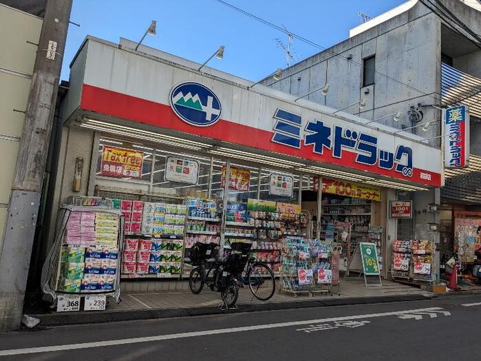 ドラッグストア