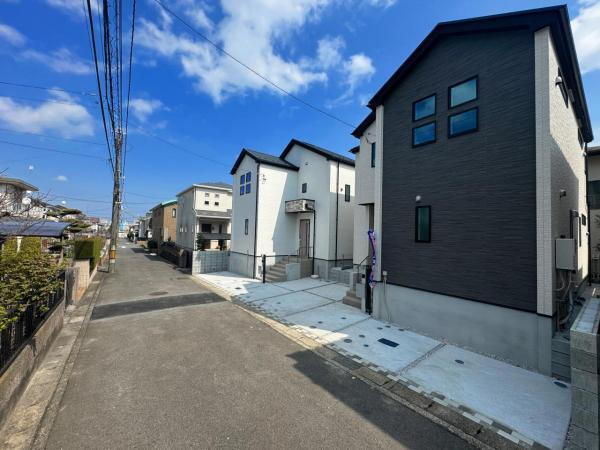 新築分譲戸建　上永谷　全2棟