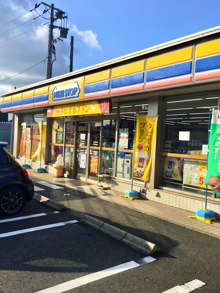 コンビニ