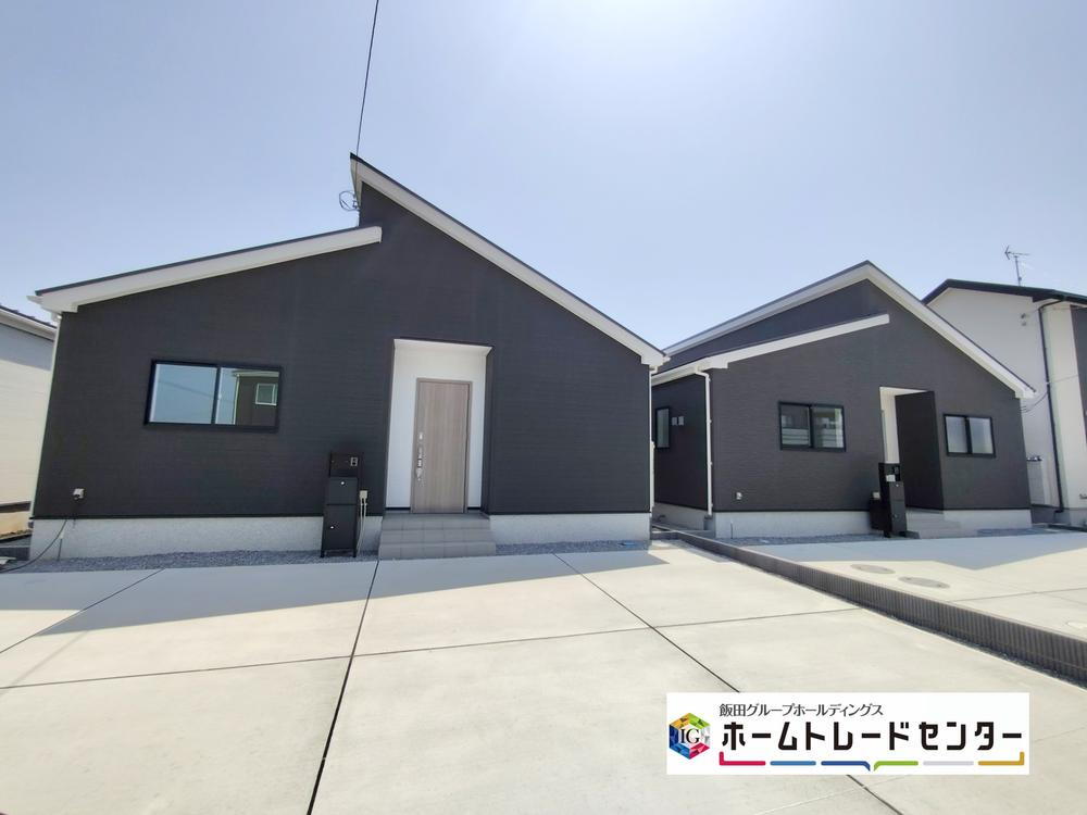 　リナージュ　館林市高根町23-1期