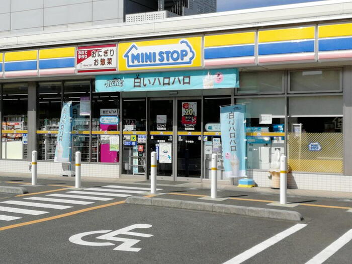 コンビニ
